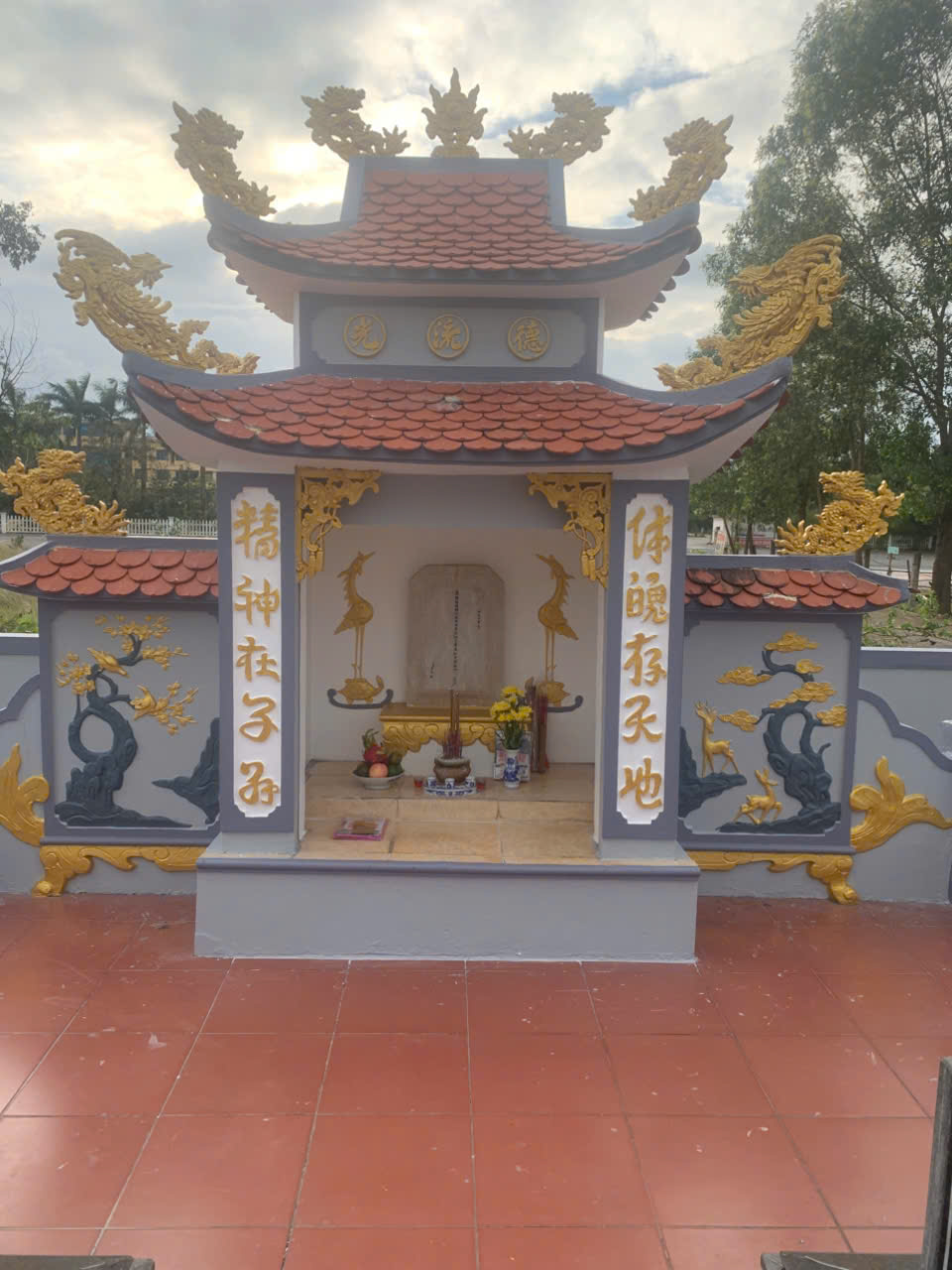 ton tao lang cu thuong 01